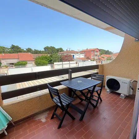 Avec Piscine A 500m De La